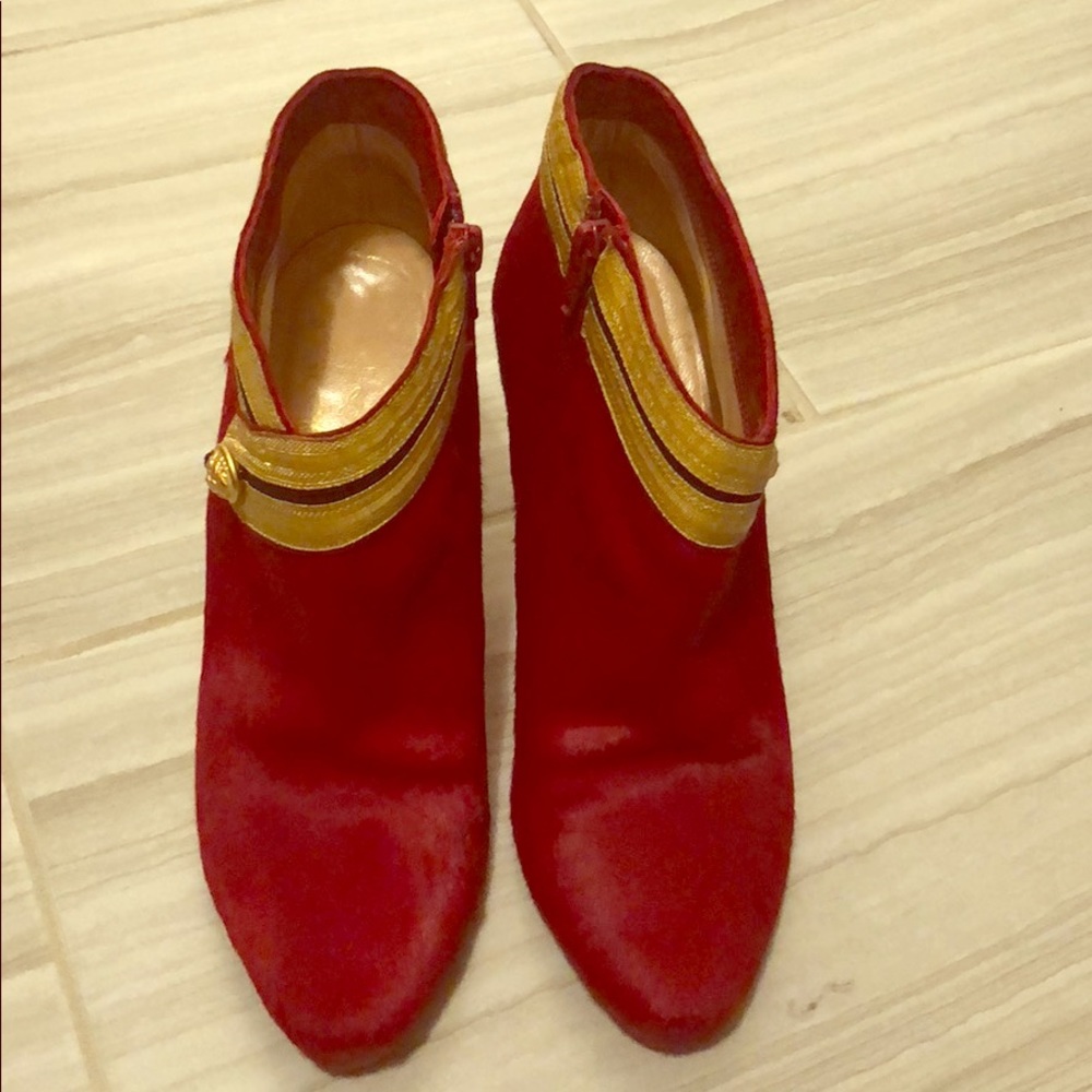 Christian Louboutin luxury shoes for sale!